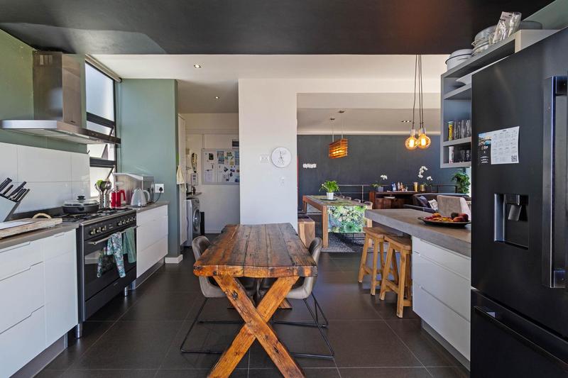 0 Bedroom Property for Sale in Green Point Western Cape